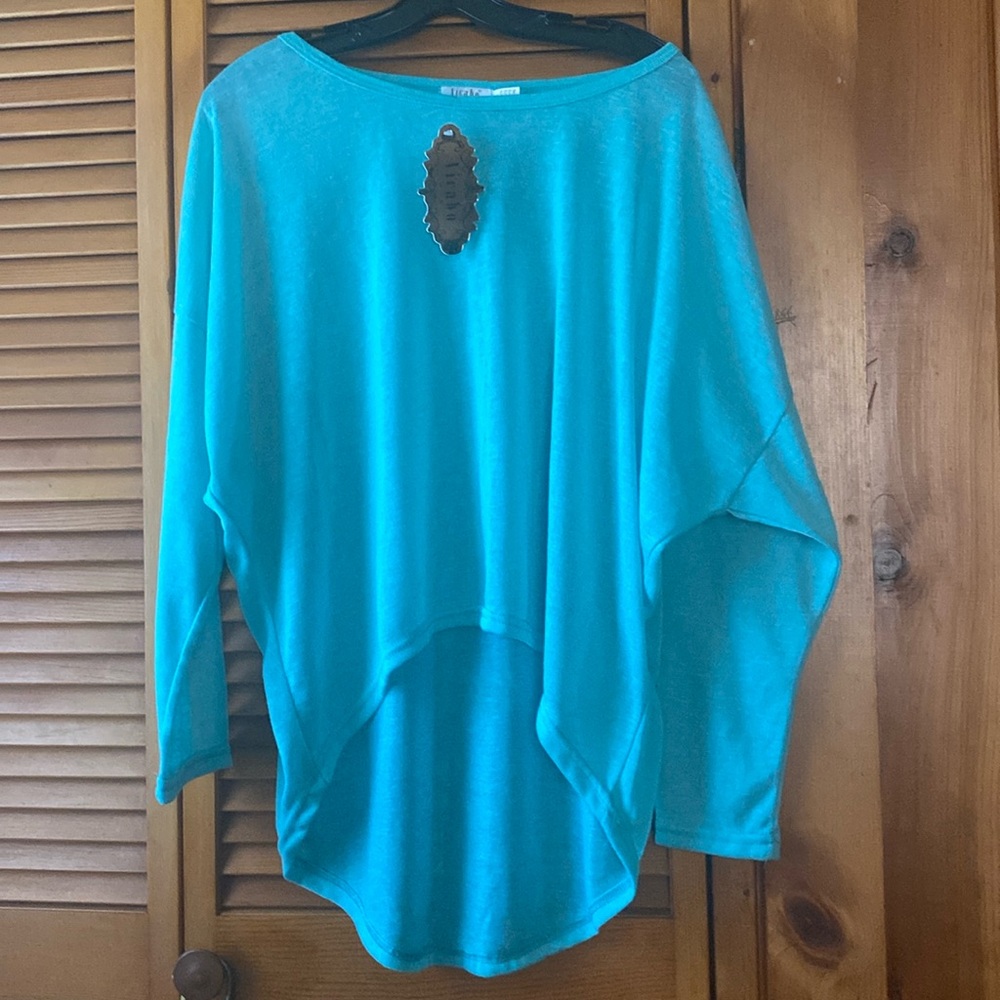 Nice tee long sleeve round neck